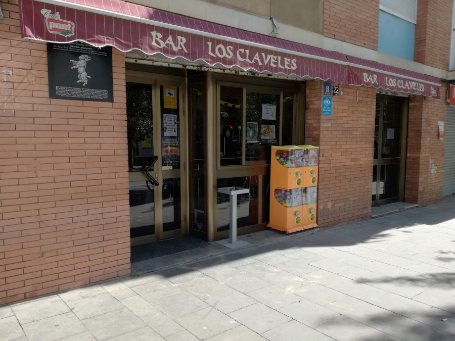 Bar Los Claveles