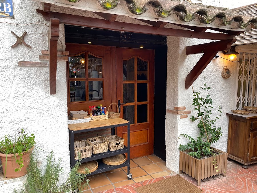 La Carbonera Alta-Brasa Smoke House