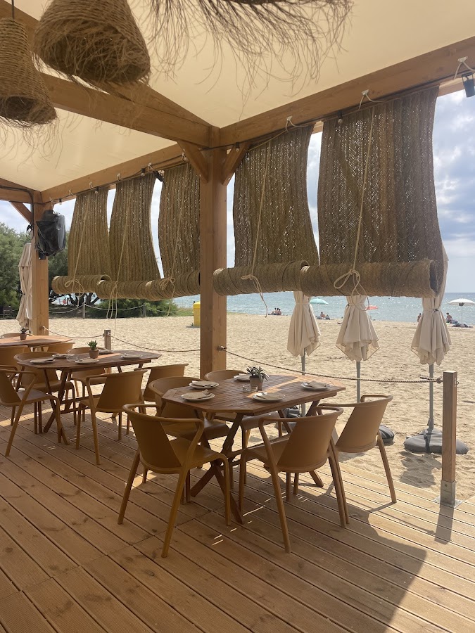 Oblikue Xiringuito Cabrera