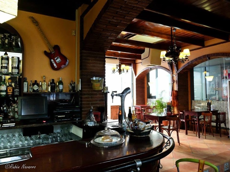BAR CALIFORNIA