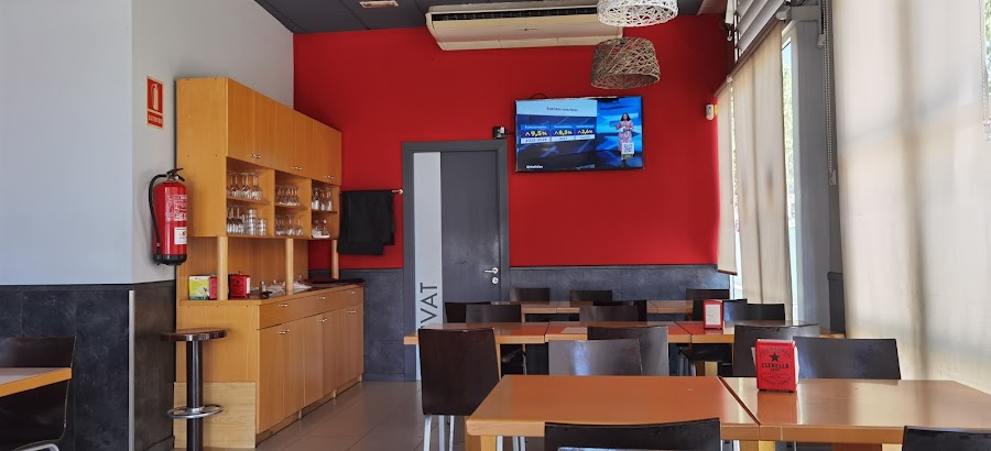 BAR & RESTAURANT ANFORA