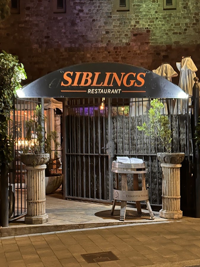 SIBLINGS